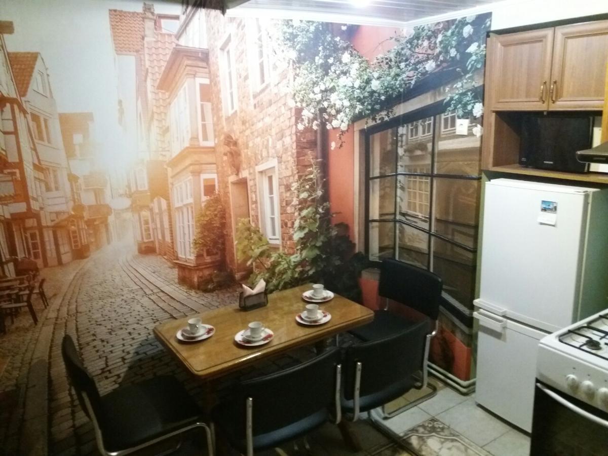 Apartment On Ploshcha Svyatogo Teodora Lviv Exterior photo